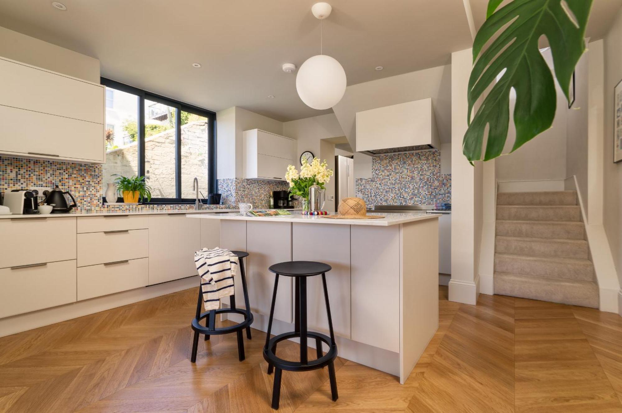 Holiday home Two Guns - Contemporary, Stylish Townhouse With Stunning Sea Views Kingswear